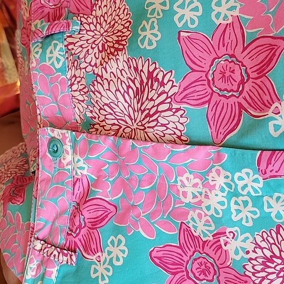 LILLY PULITZER Cropped Blue Pink White Flowe Print Pants Size 2 - Picture 13 of 14